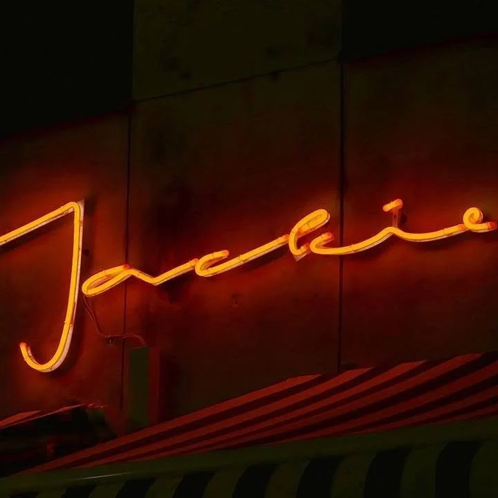 Jackie Bar